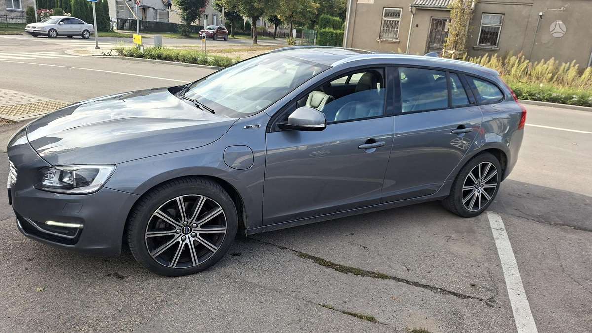 Volvo V60, 2.4 l., Универсал