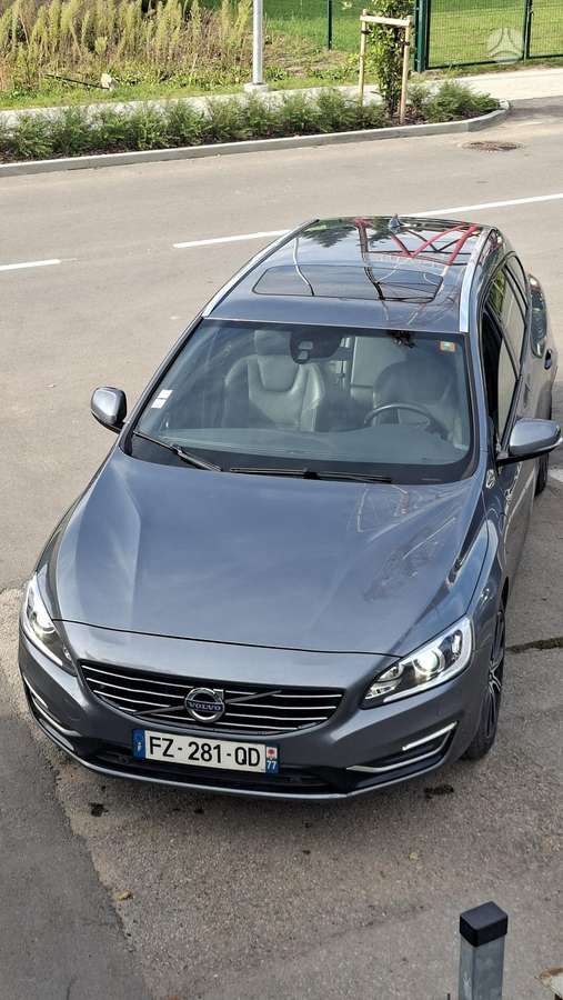 Volvo V60, 2.4 l., Универсал