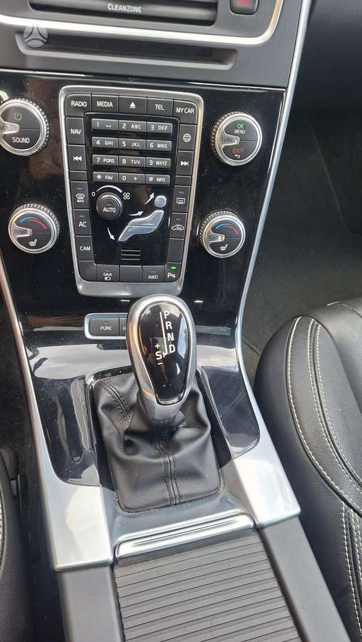 Volvo V60, 2.4 l., Универсал