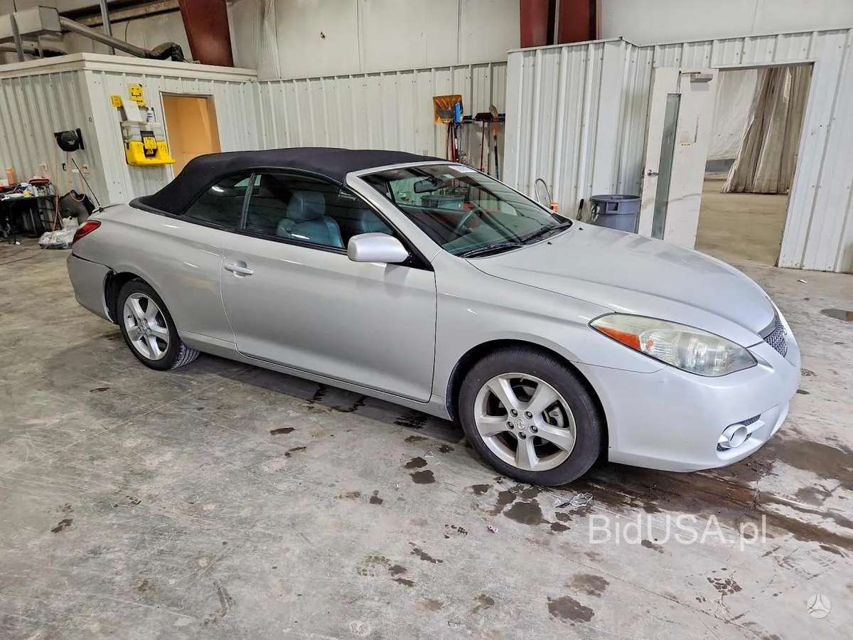 Toyota Solara - 4