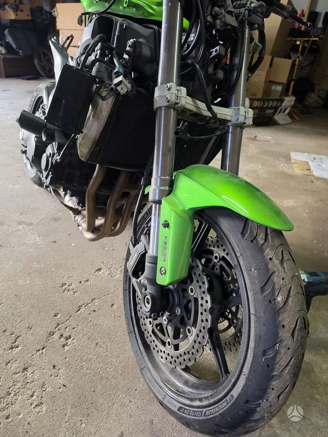 Kawasaki Z, supermoto