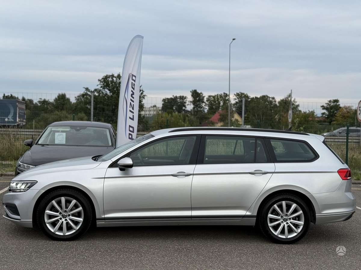 Volkswagen Passat - 2
