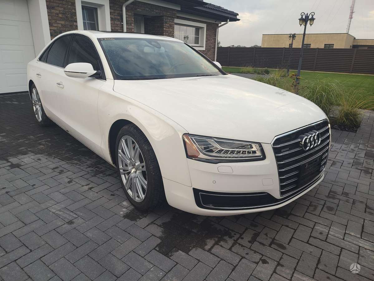 Audi A8, 3.0 l., Седан
