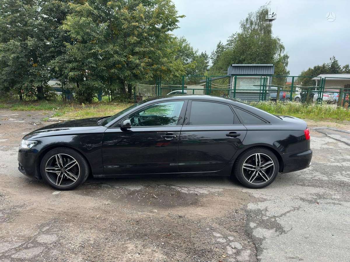 Audi A6, 3.0 l., Седан