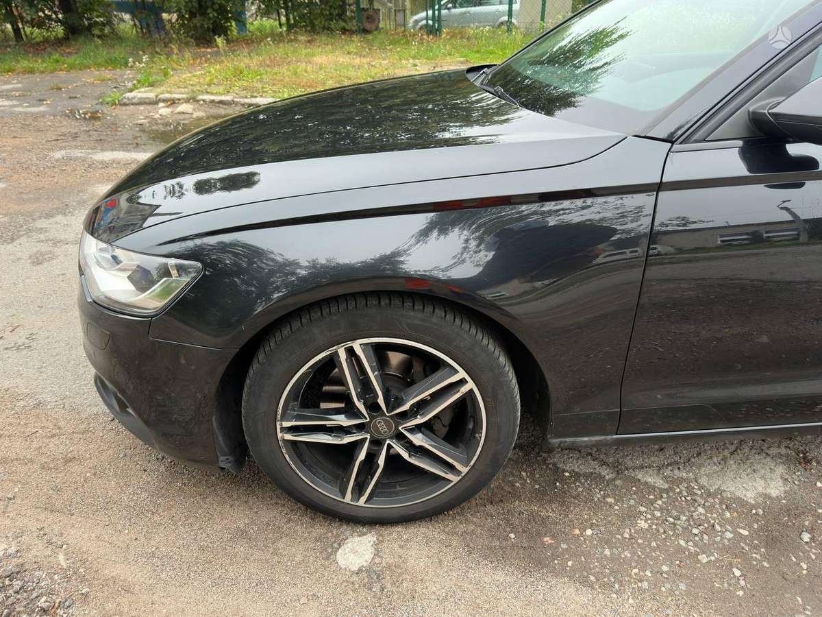 Audi A6, 3.0 l., Седан