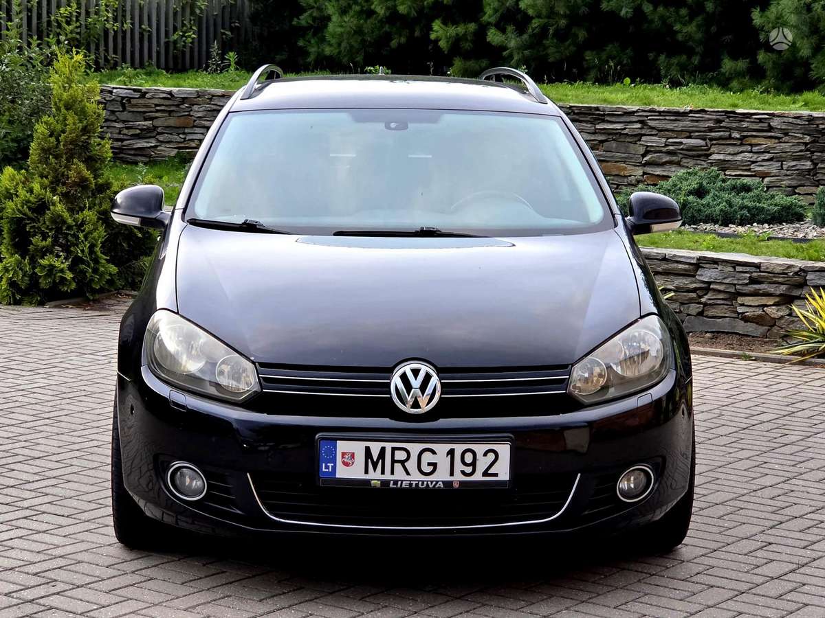 Volkswagen Golf - 2