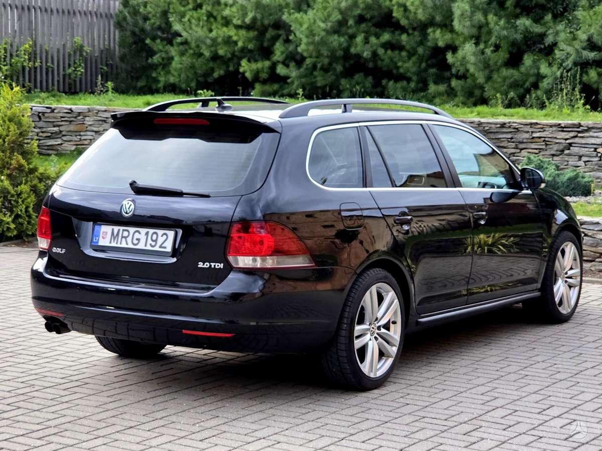Volkswagen Golf - 10