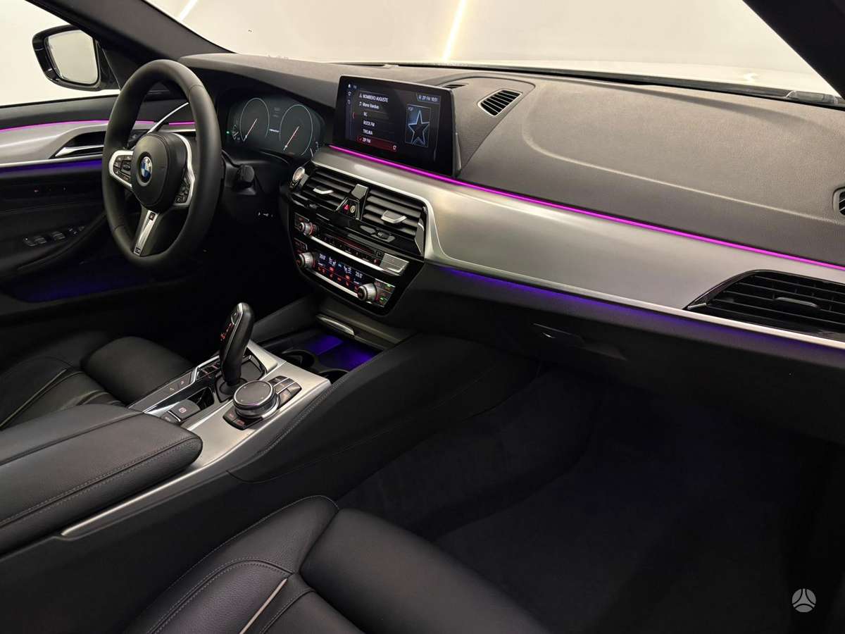 BMW 540, 3.0 l., universalas