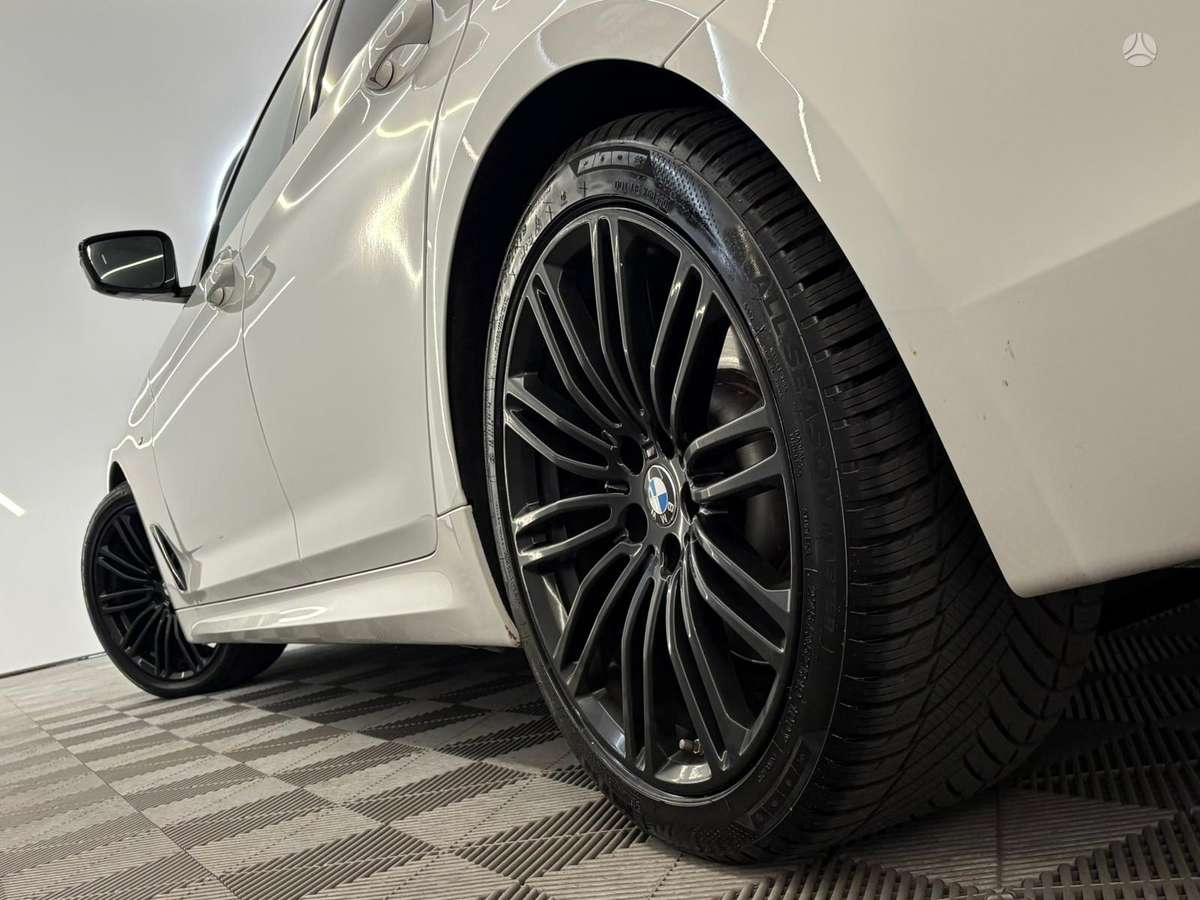 BMW 540, 3.0 l., wagon