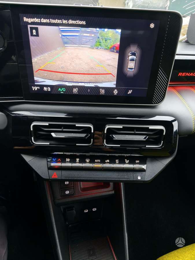 Renault 5 E-Tech, 52 кВт·ч, Хэтчбек