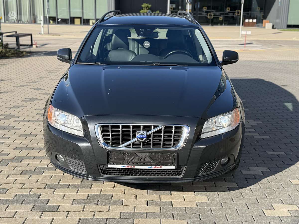 Volvo V70, 2.0 l., Универсал