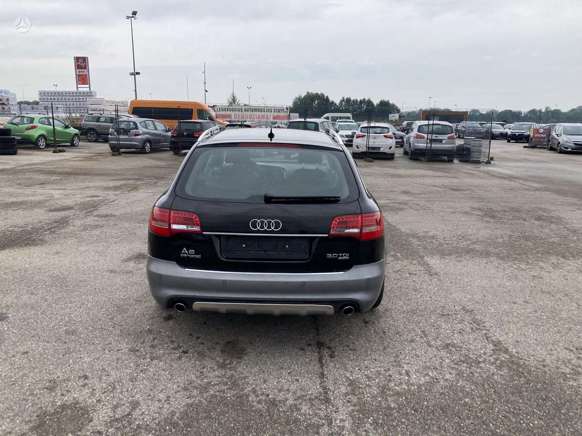Audi A6, 3.0 l., universalas