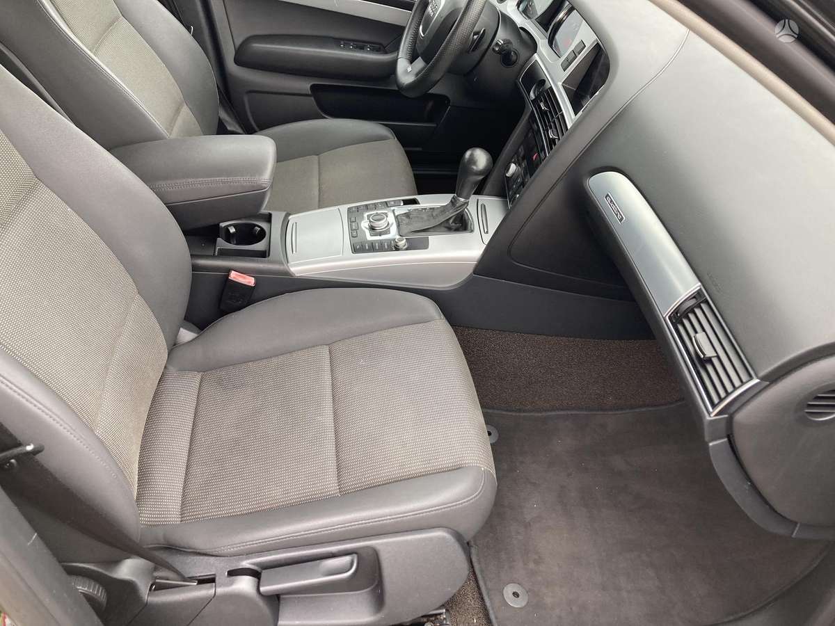 Audi A6, 3.0 l., universalas