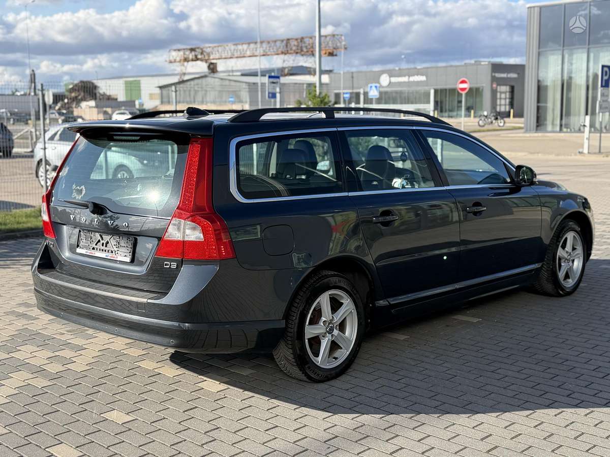 Volvo V70, 2.0 l., Универсал