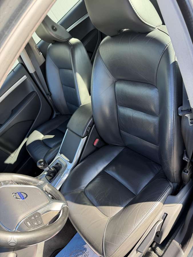 Volvo V70, 2.0 l., Универсал