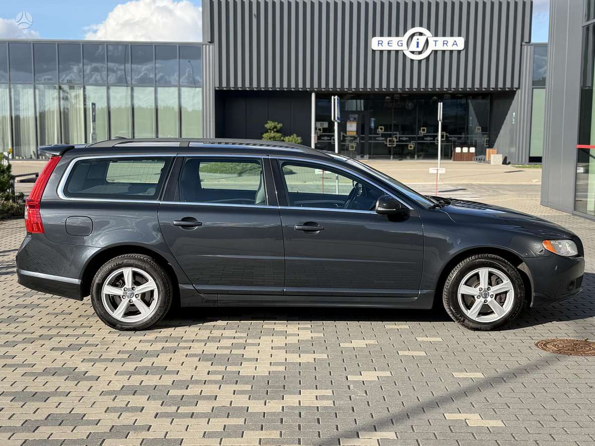 Volvo V70, 2.0 l., wagon