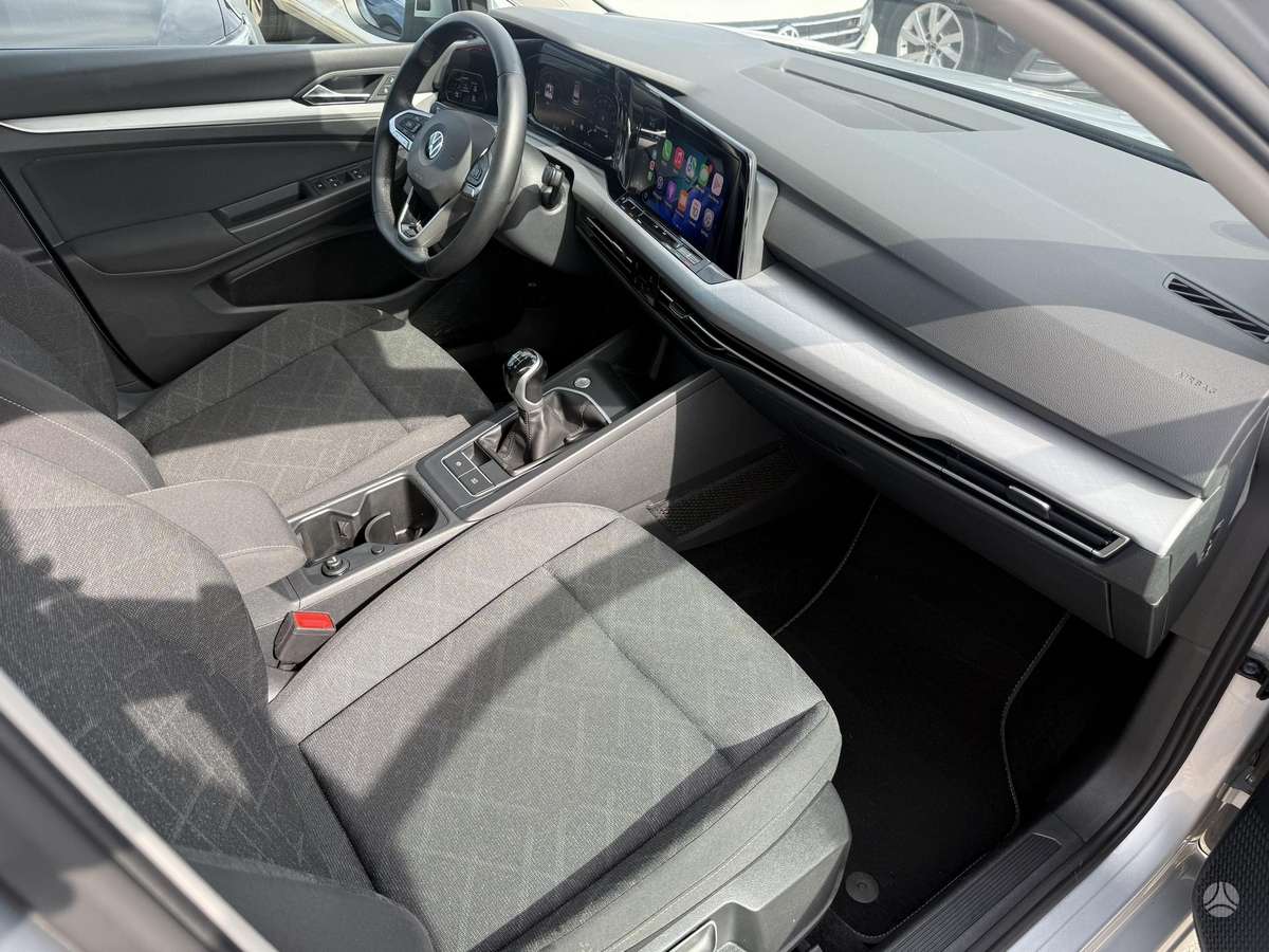 Volkswagen Golf - 12
