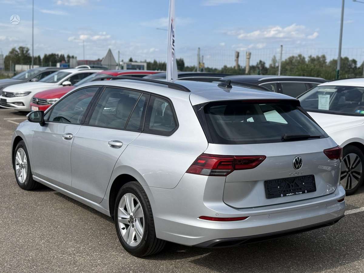 Volkswagen Golf - 3