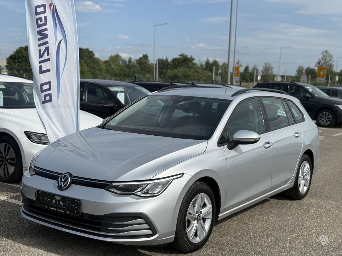Volkswagen Golf - 1