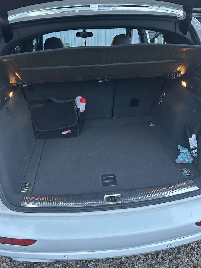 Audi Q5, 2.0 l., mpv / minivan