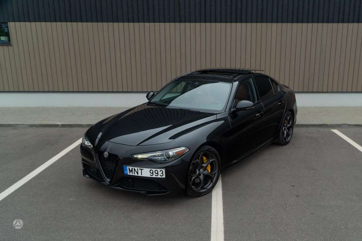 Alfa Romeo Giulia, 2.0 l., Седан
