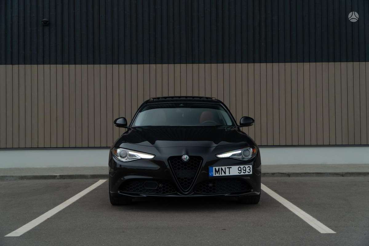 Alfa Romeo Giulia, 2.0 l., Седан