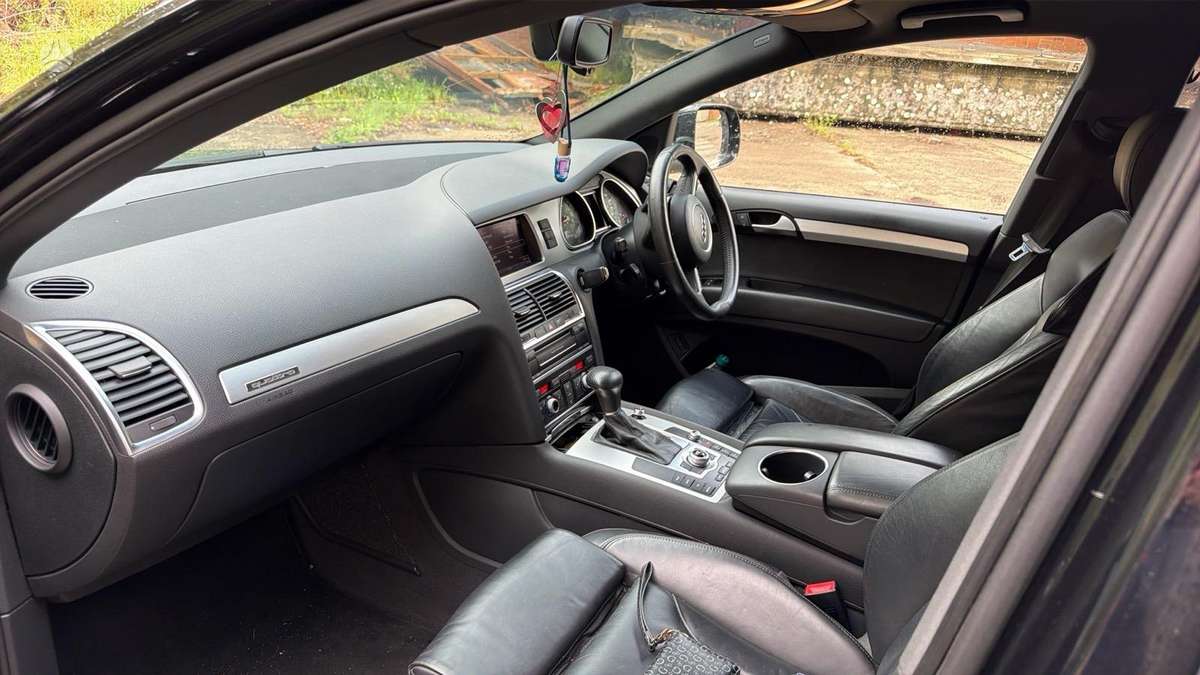 Audi Q7 S line kablys kamera