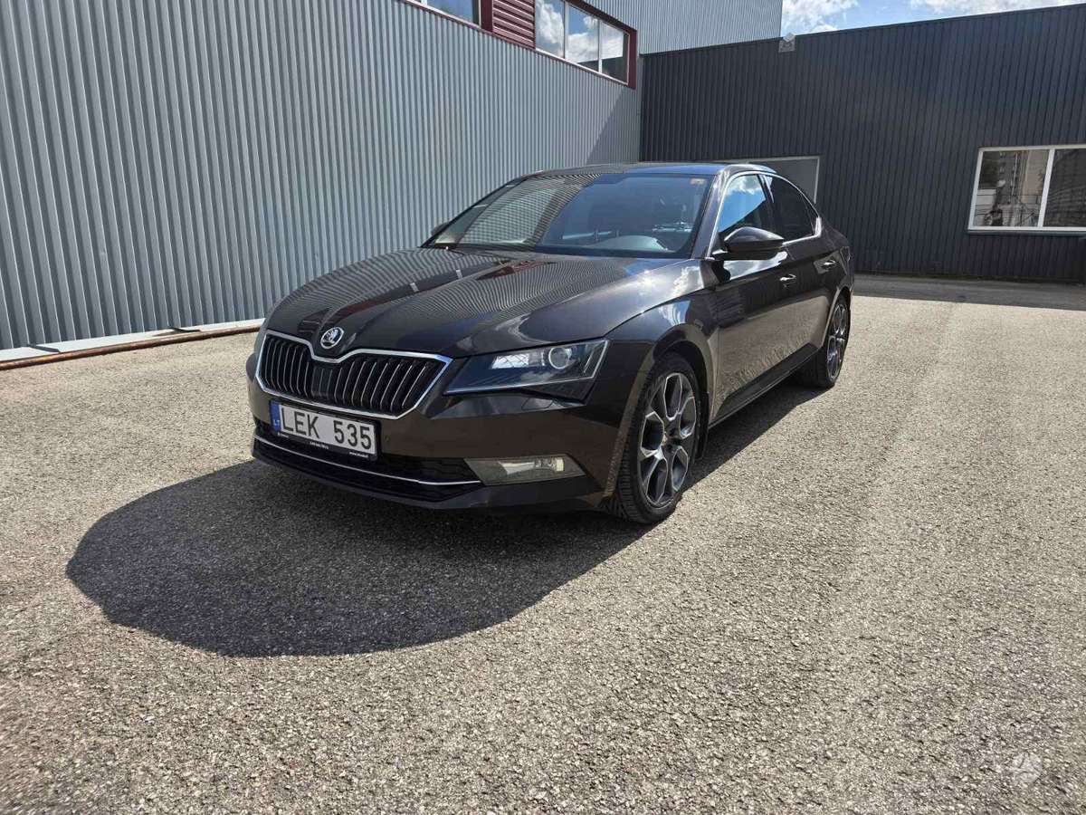 Škoda Superb - 1