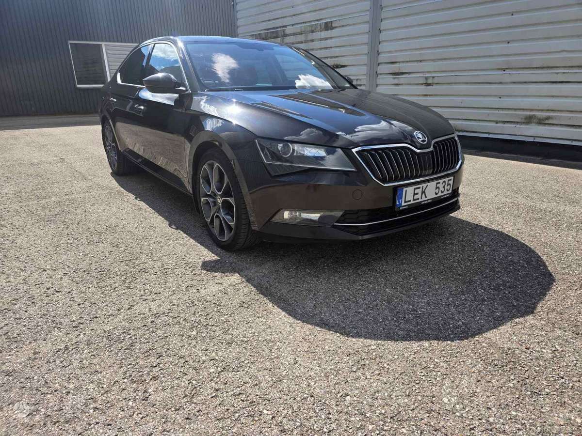 Škoda Superb - 2