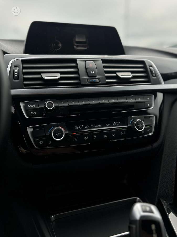 BMW 318, 2.0 l., universalas