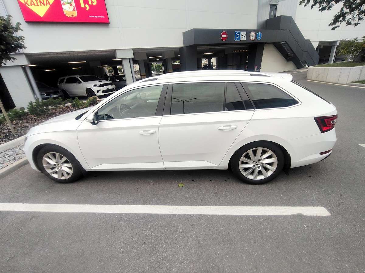 Skoda Superb, 1.4 l., Универсал