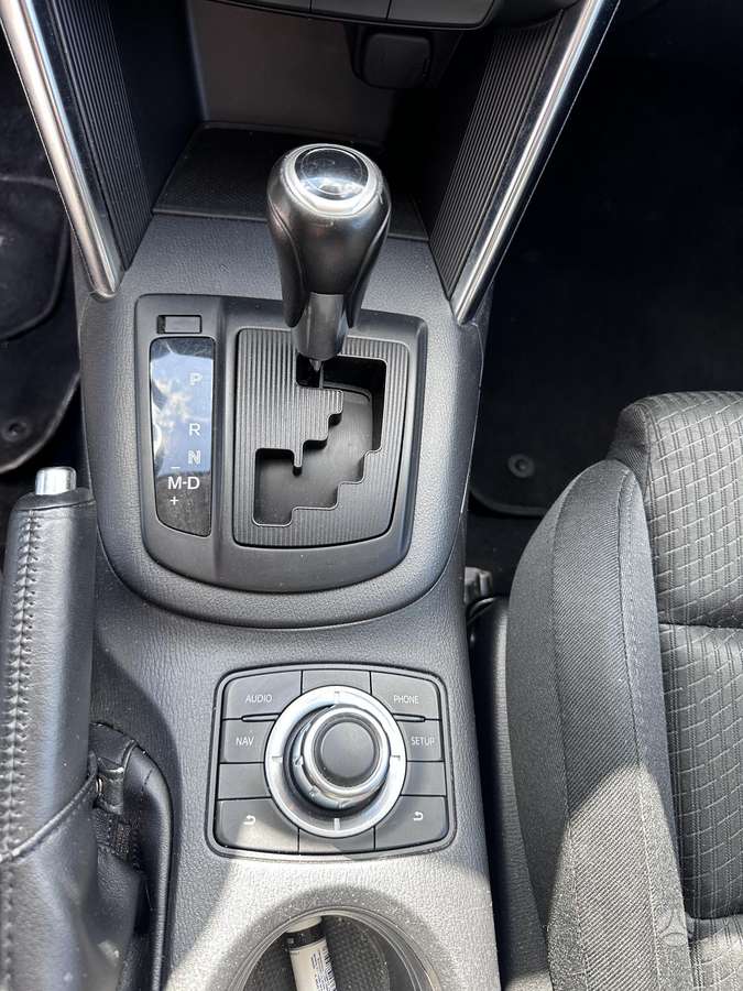 Mazda CX-5, 2.2 l., Внедорожник / Кроссовер