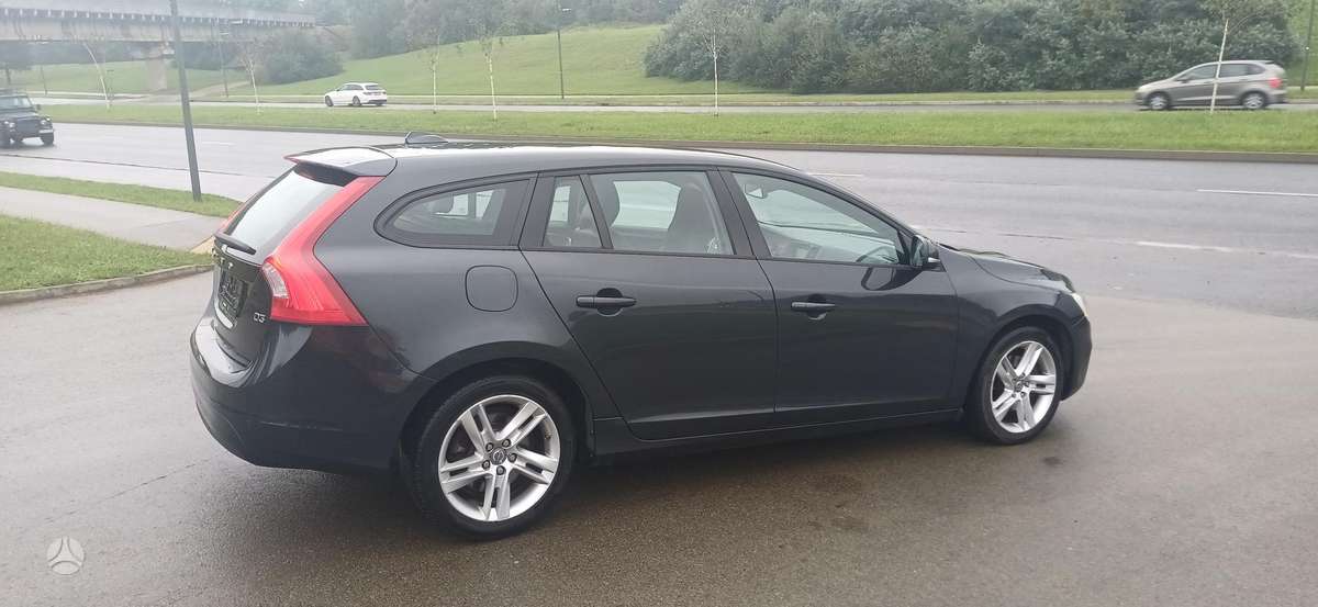 Volvo V60, 2.0 l., Хэтчбек