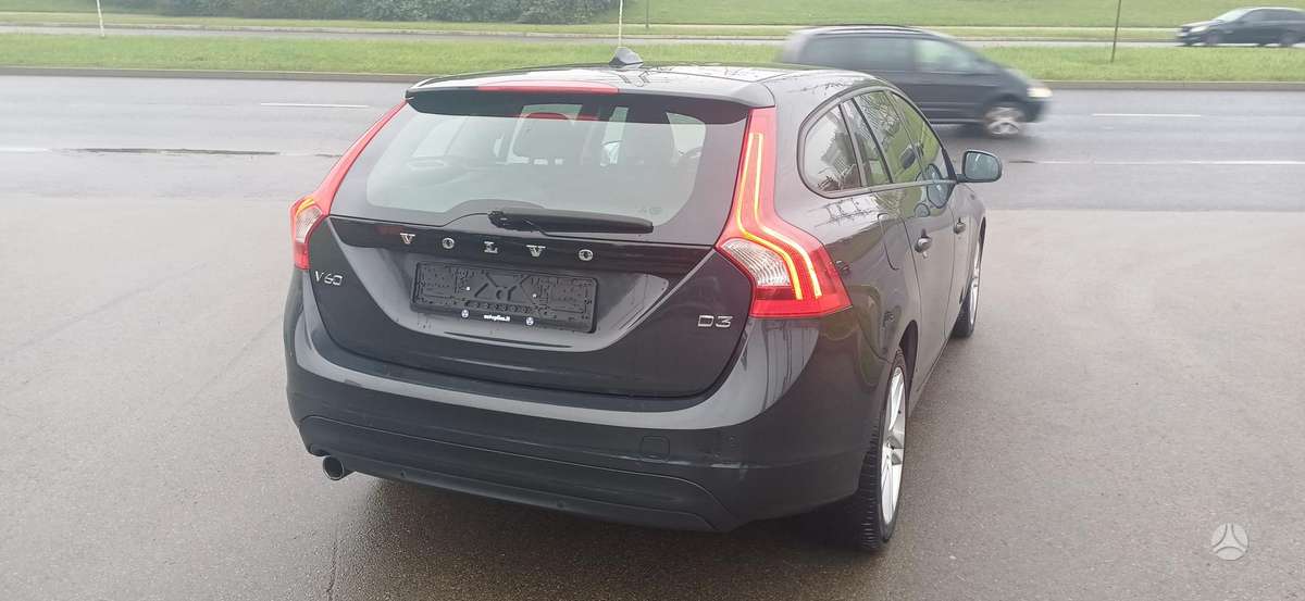 Volvo V60, 2.0 l., Хэтчбек