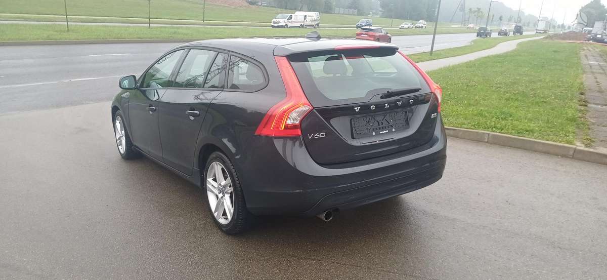 Volvo V60 - 6