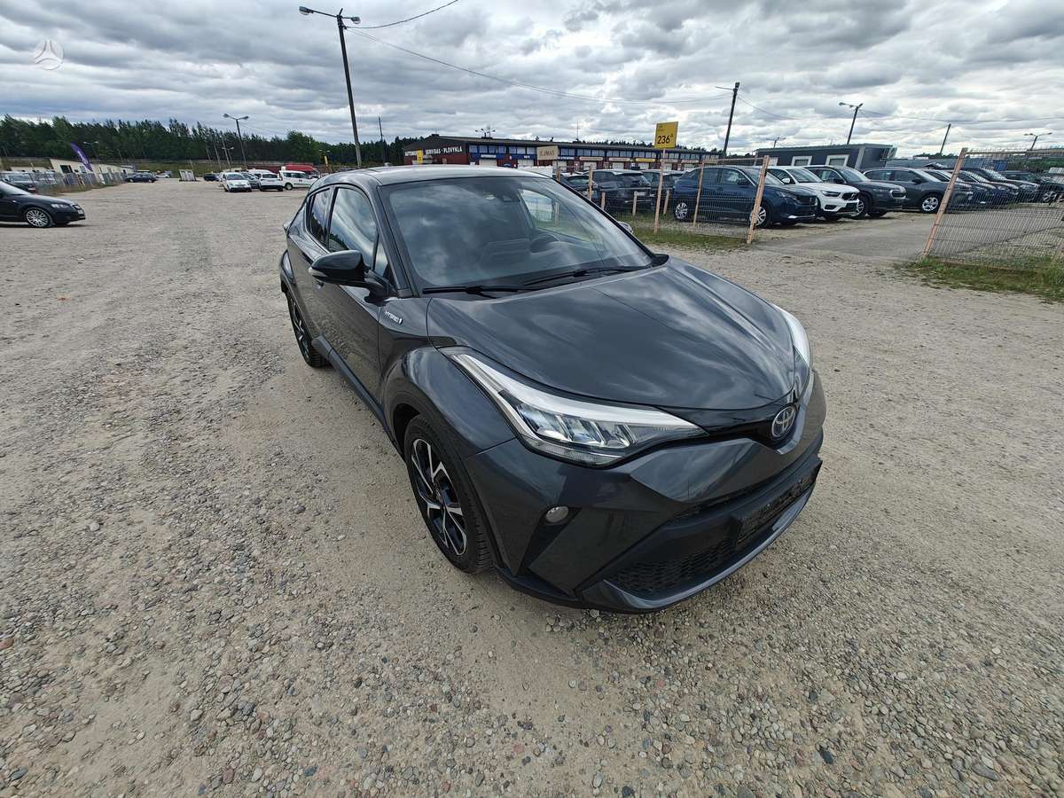 Toyota C-HR - 4