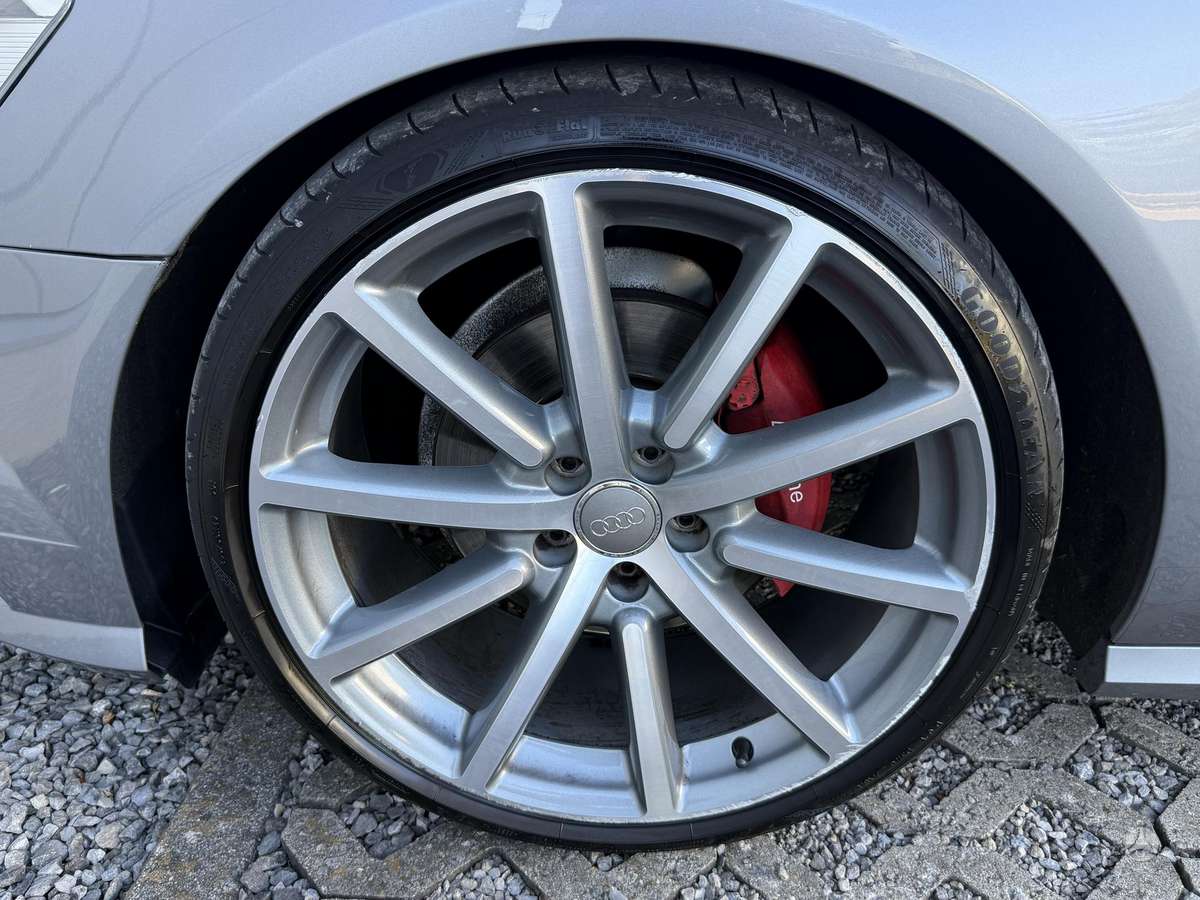 Audi A6, 2.0 l., universalas