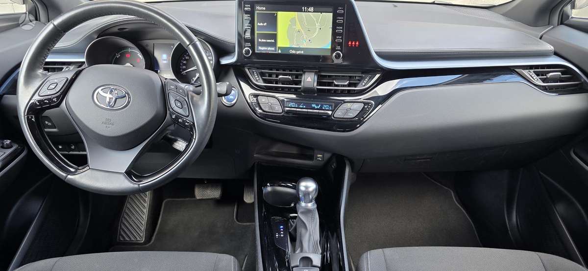 Toyota C-HR - 7