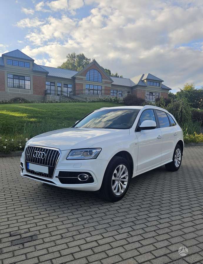 Audi Q5, 2.0 l., Внедорожник / Кроссовер