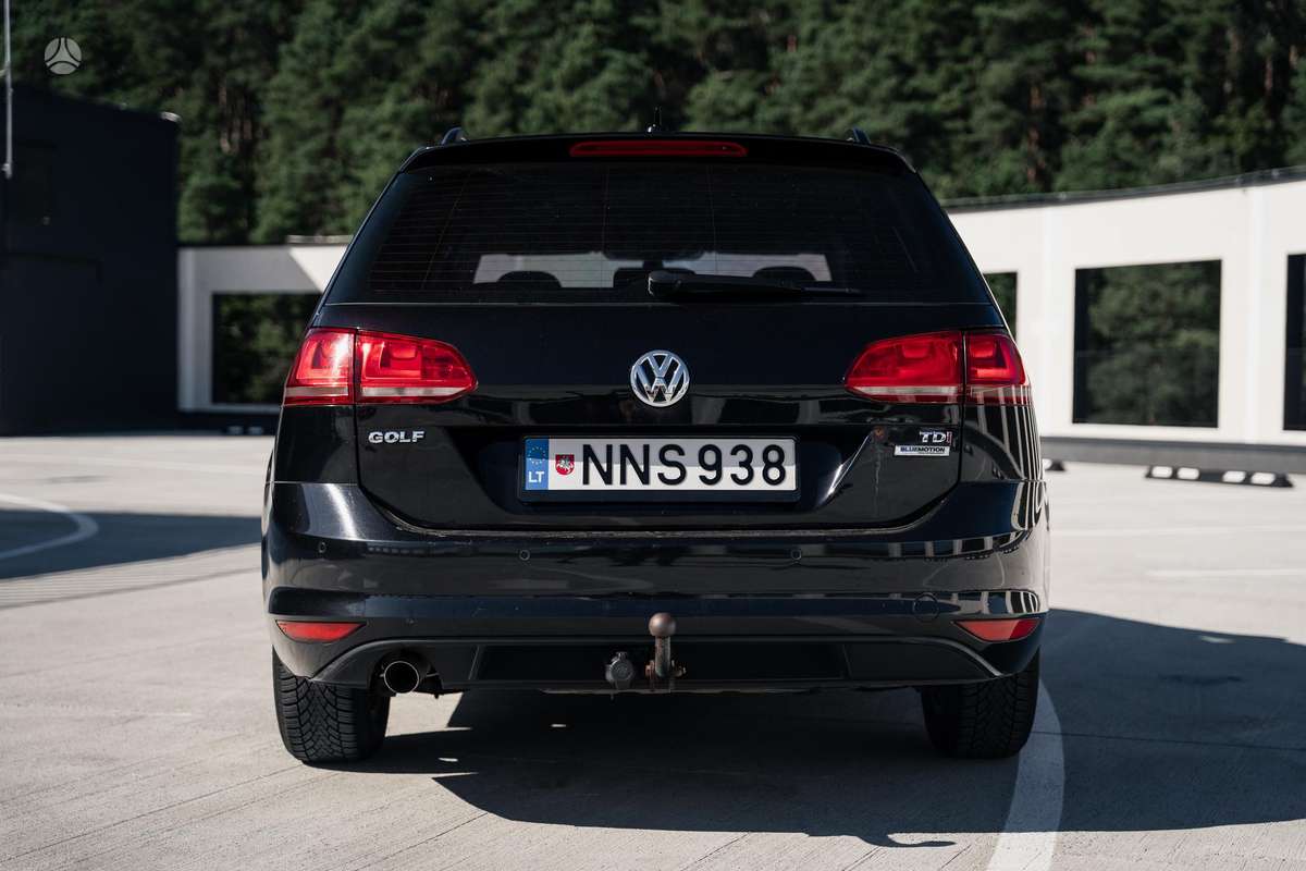 Volkswagen Golf - 9