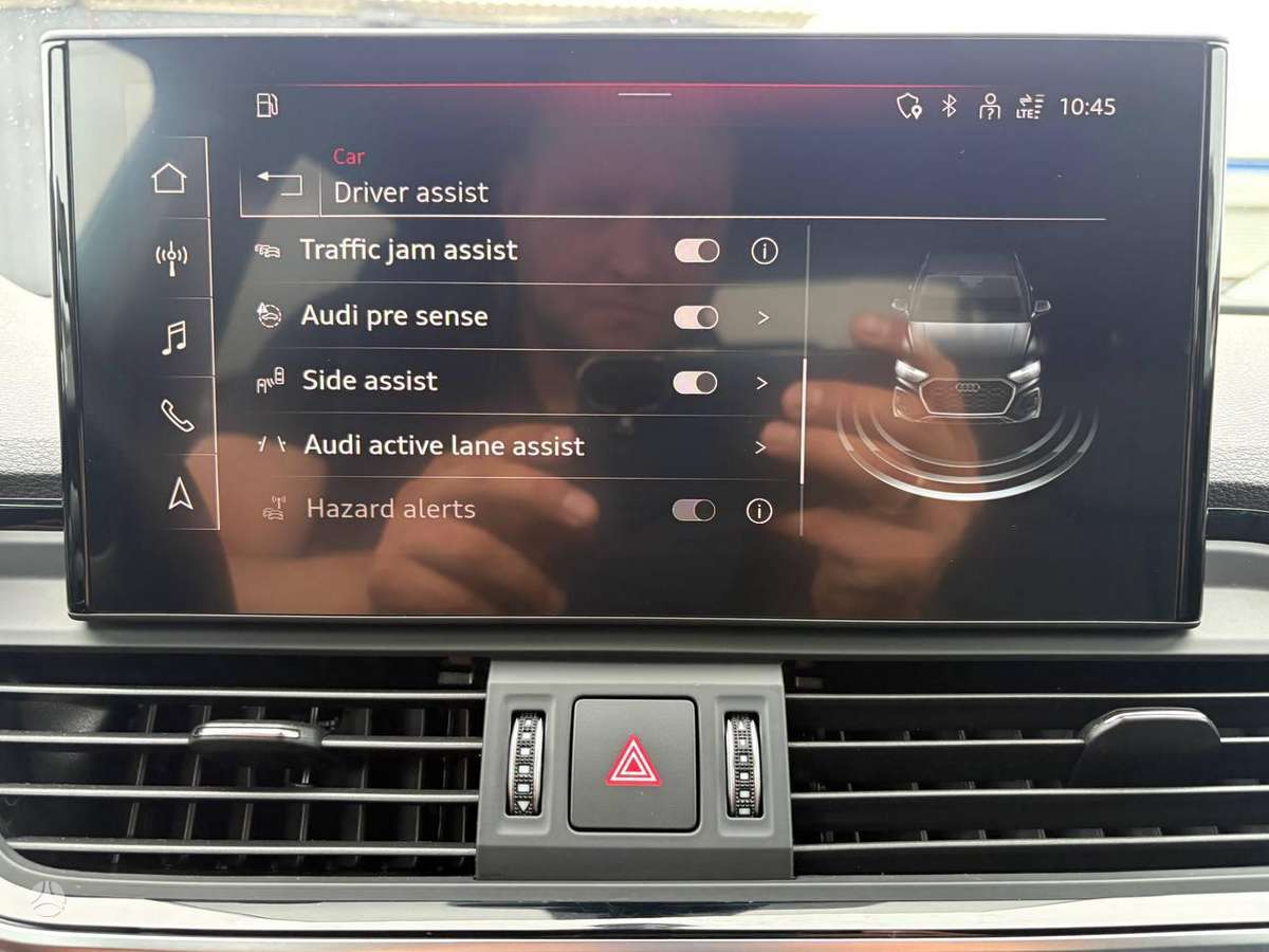 Audi Q5, 2.0 l., Внедорожник / Кроссовер