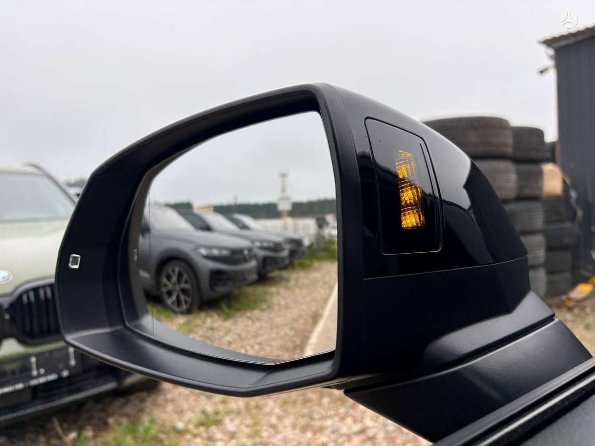 Audi Q5, 2.0 l., Внедорожник / Кроссовер