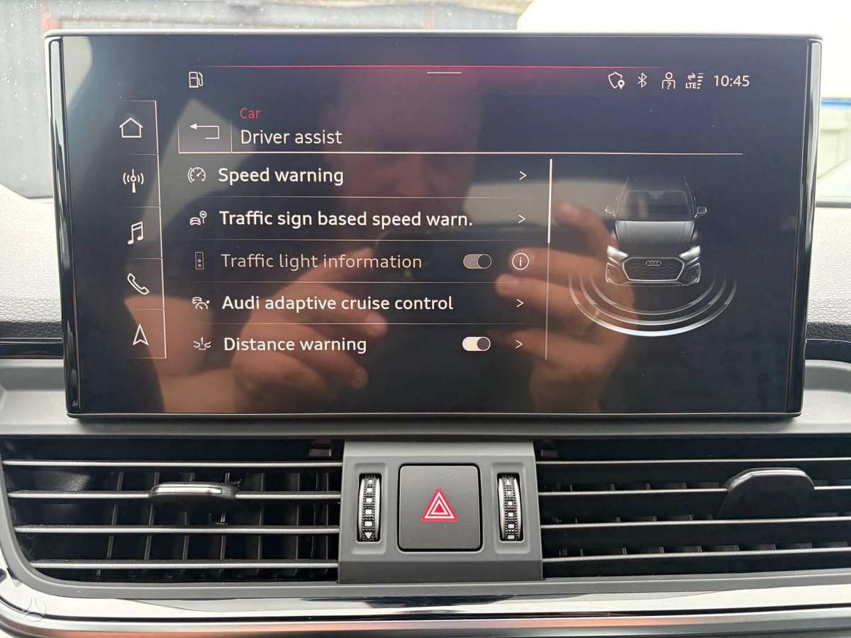 Audi Q5, 2.0 l., Внедорожник / Кроссовер