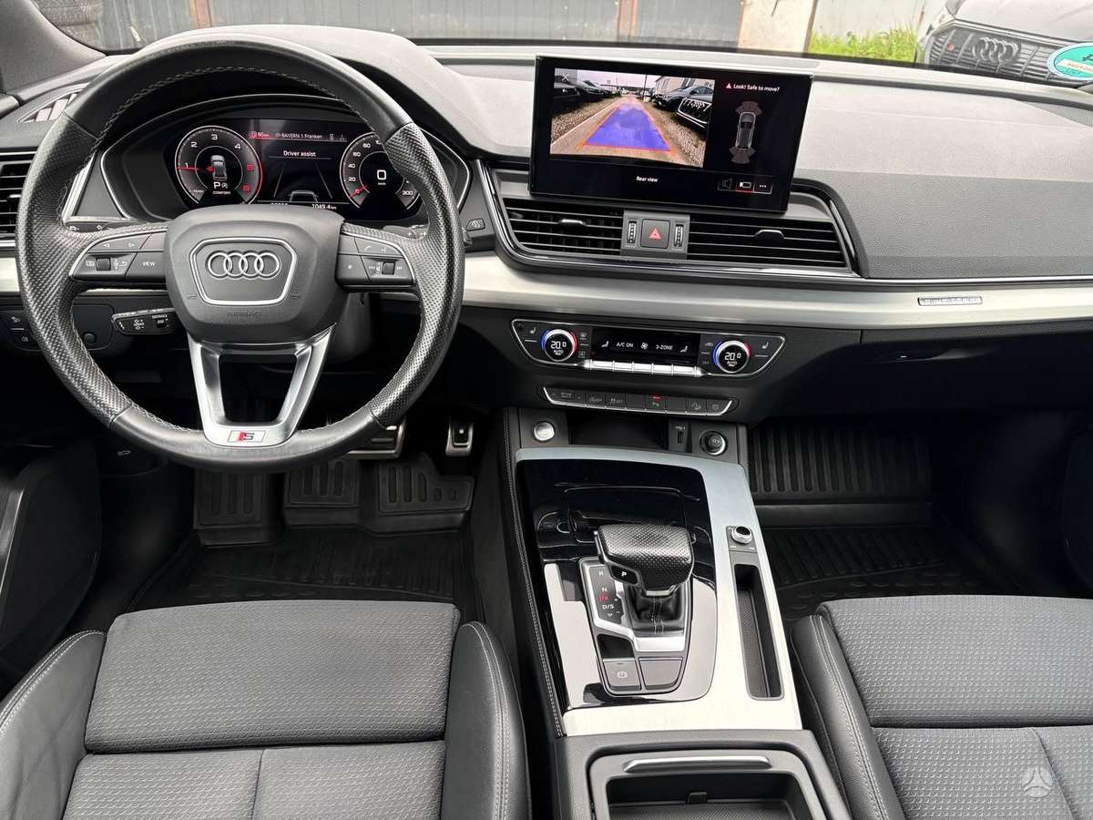 Audi Q5, 2.0 l., Внедорожник / Кроссовер