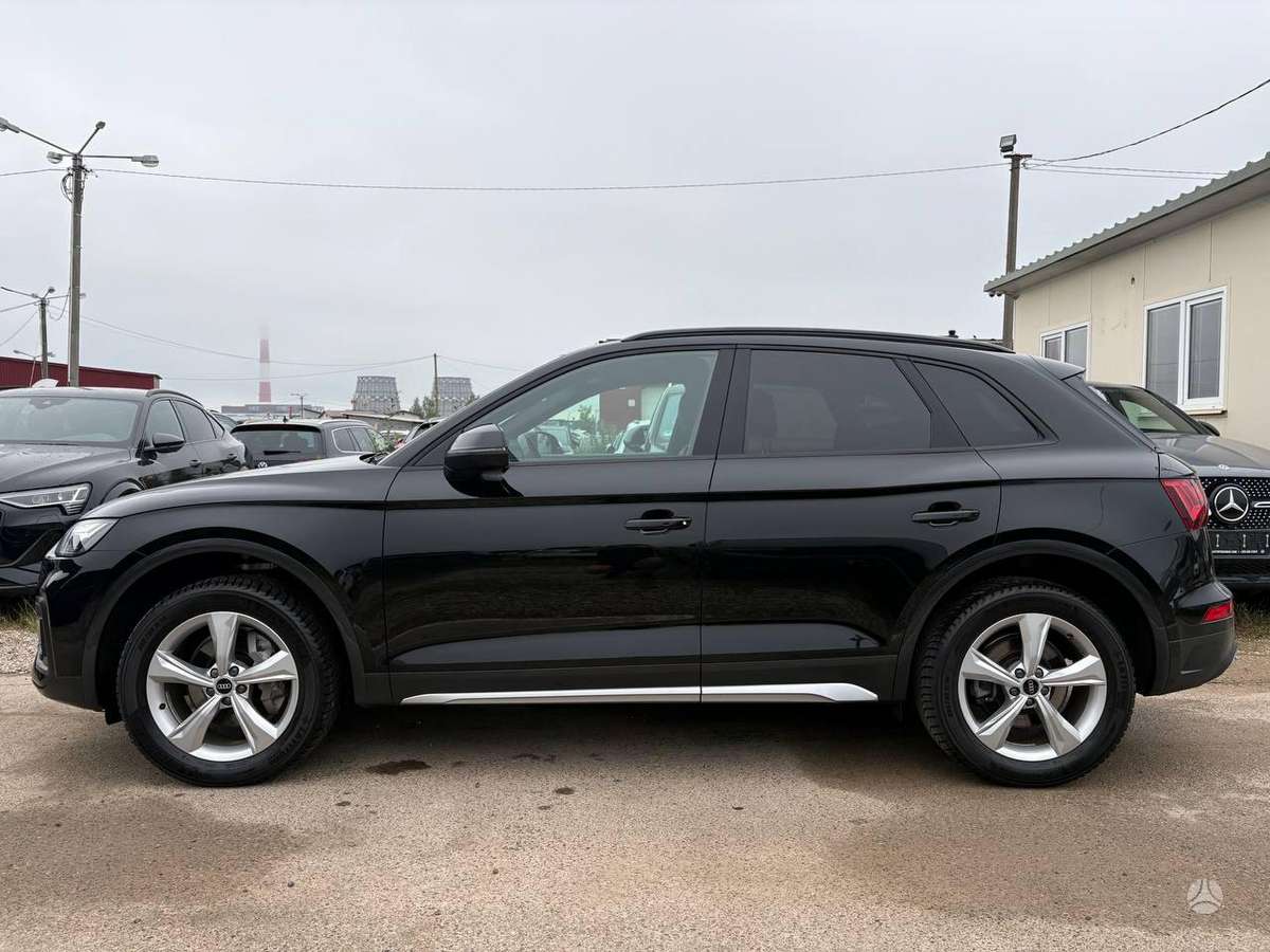 Audi Q5, 2.0 l., Внедорожник / Кроссовер