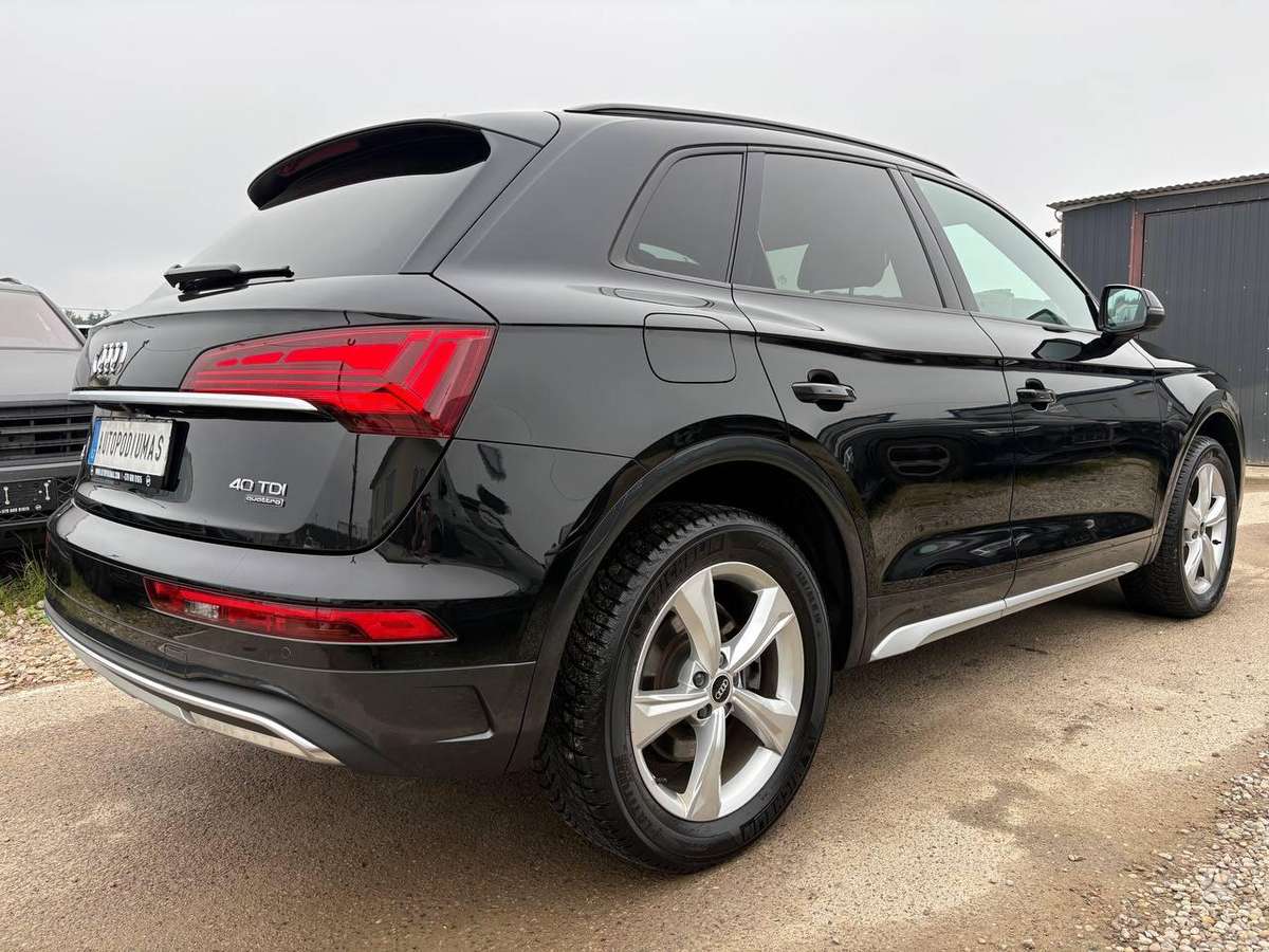 Audi Q5, 2.0 l., Внедорожник / Кроссовер