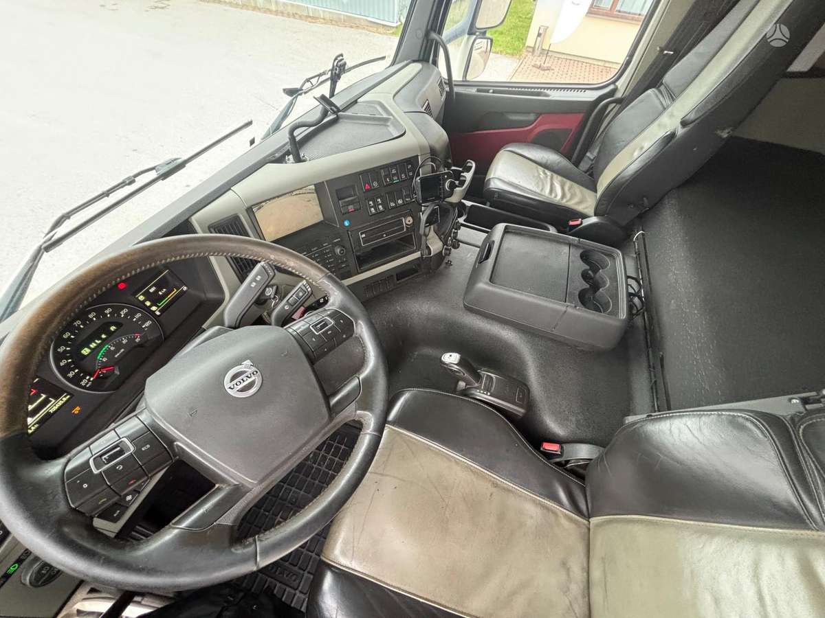 Volvo FM 410, gyvulių pervežimo