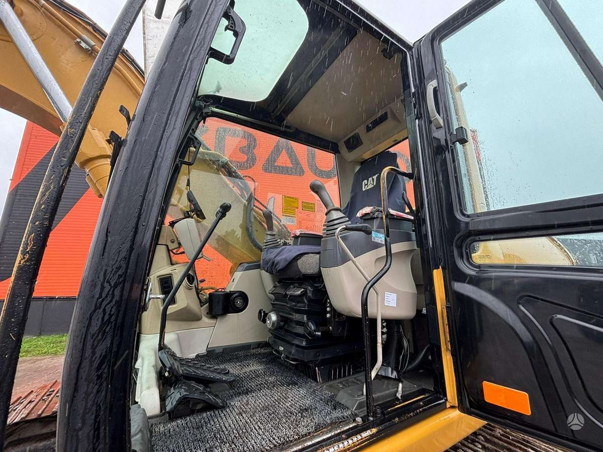 -Kita- 315 C, excavator