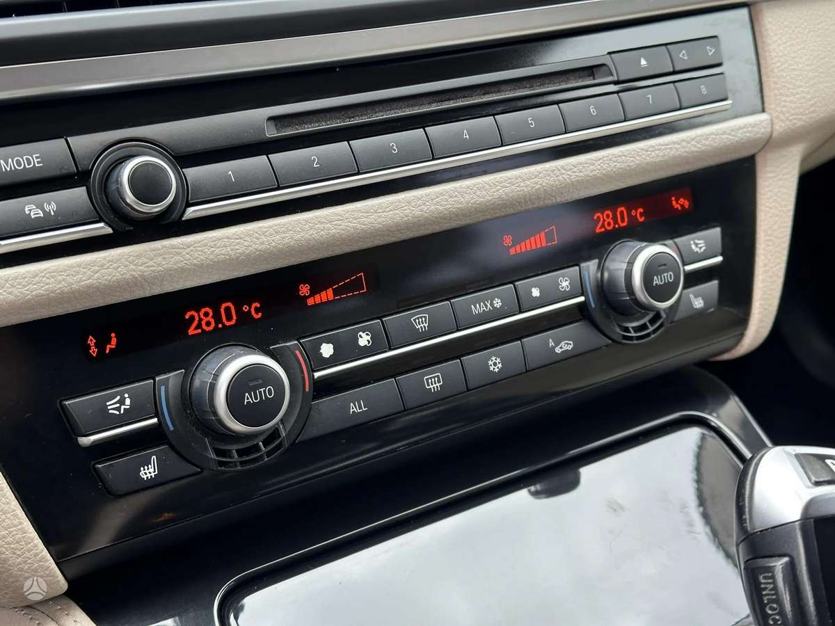BMW 520, 2.0 l., wagon