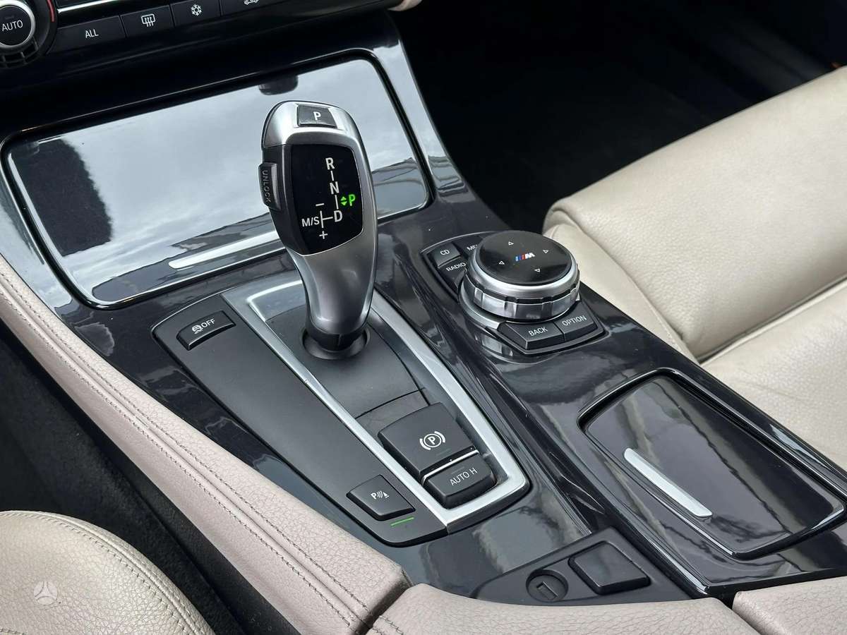 BMW 520, 2.0 l., universalas